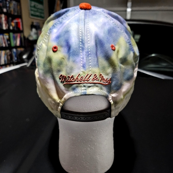 Boston Bruins Snapback Cap - Picture 2 of 3